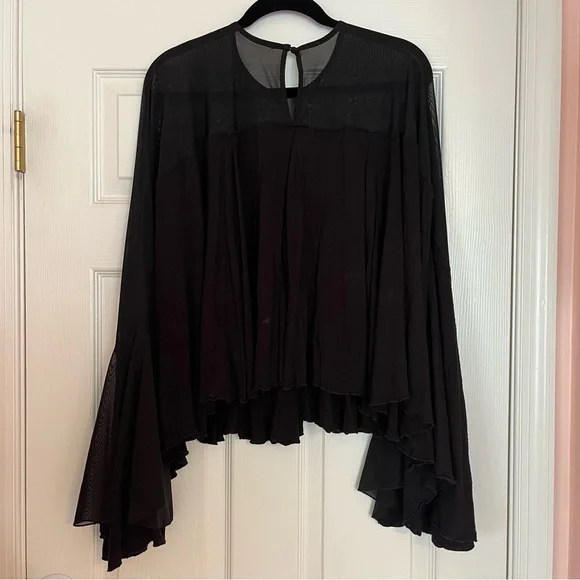 Free People On The Weekend Bell Sleeve Blouse in Black Small Medium - Picture 4 of 6